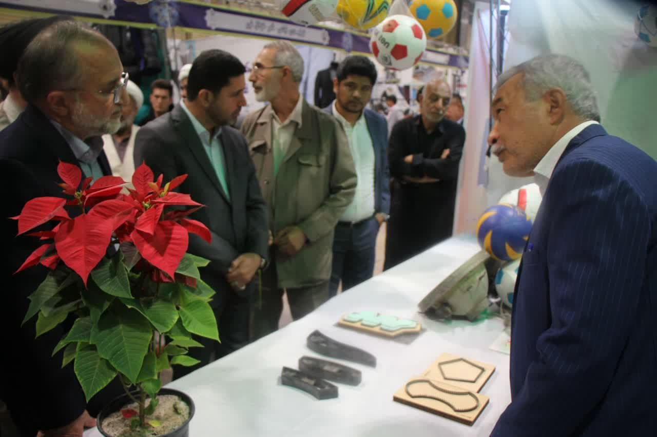  اولین نمایشگاه دستاوردها و توانمندی های مهاجران خارجی در قم