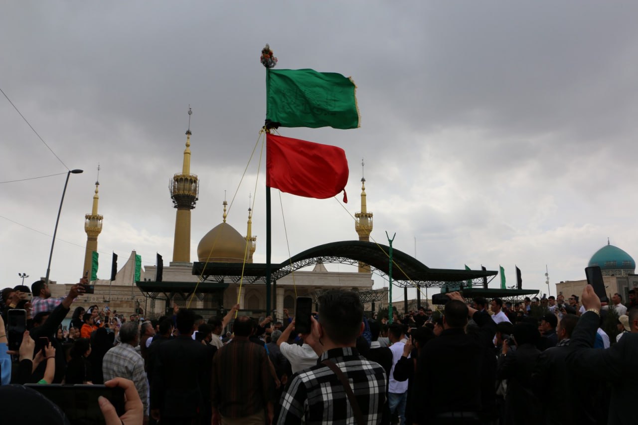 برگزاری آیین سنتی «جهنده بالا» منتسب به امام علی(ع) از سوی مهاجرین در تهران - گالری تصاویر خبر