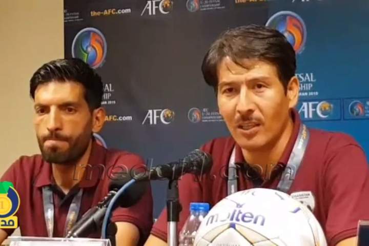 عبدالرزاق ممرک : عدم بازی تدارکاتی و نبود سالن های کفپوش مانع نتیجه گیری تیم ملی فوتسال شده است