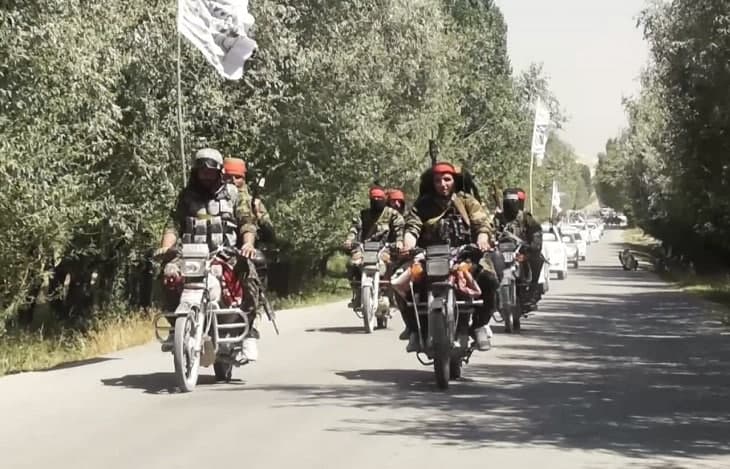 طالبان بر زادگاه غنی حکم رانی می کنند