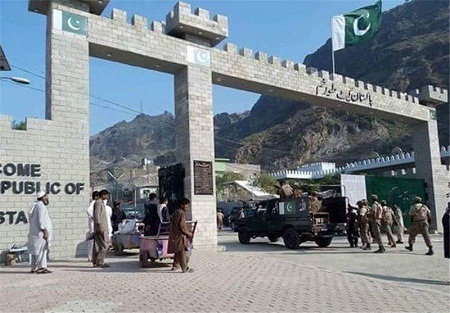 پاکستان گذرگاه های تورخم و چمن – سپین بولدک را امروز باز کرد