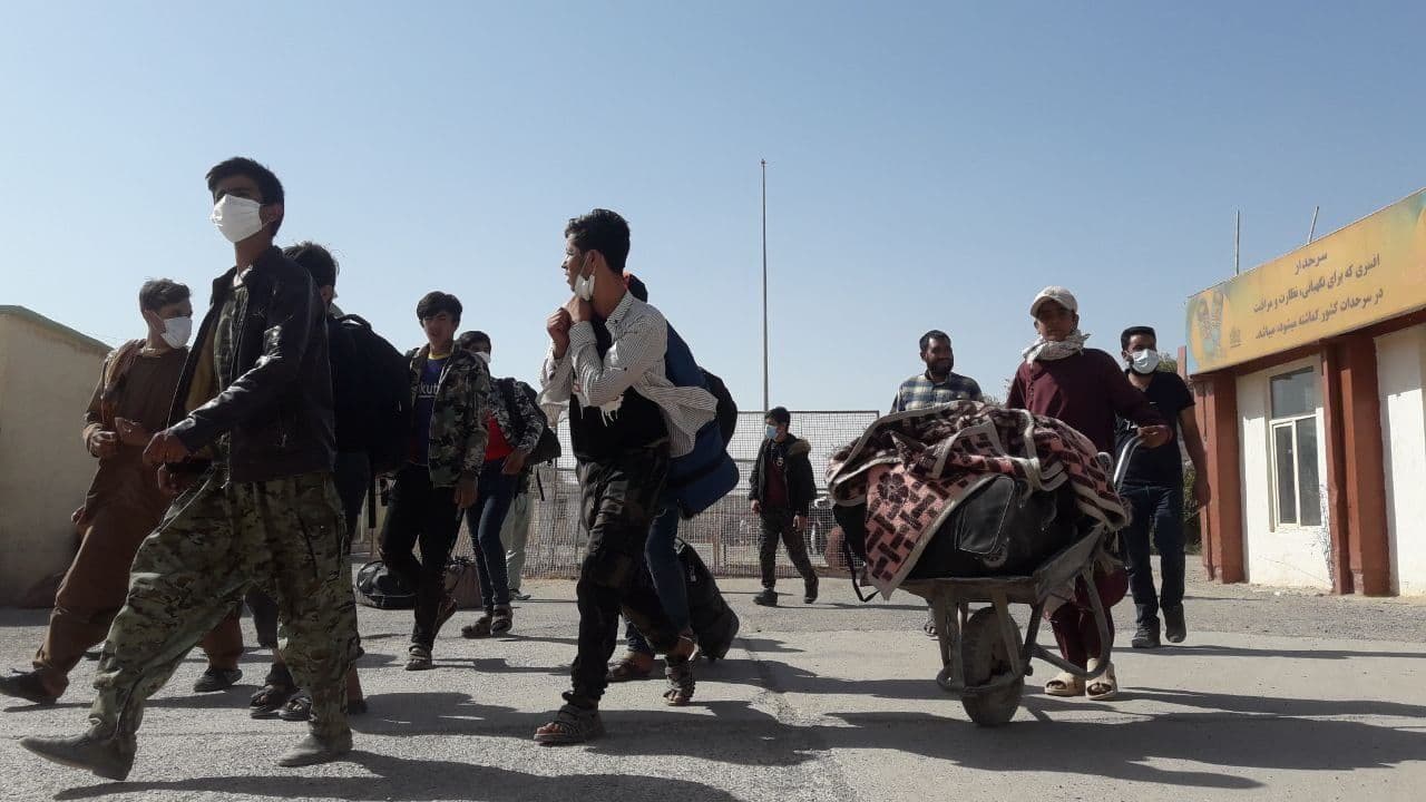 بازگشت روزانه 1500 مهاجر از ایران به افغانستان