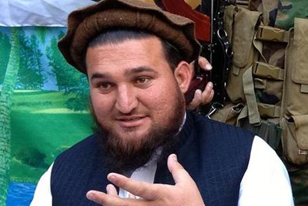 سخنگوی پیشین طالبان پاکستانی تسلیم پولیس شد 