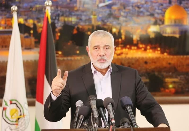  اسماعیل هنیه: ملت فلسطین تحت هیچ شرایطی از  قدس کوتاه نمی آید/همچنان بر برگزاری انتخابات اصرار داریم 
