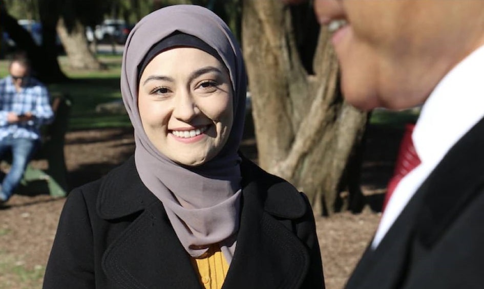 اولین بانوی باحجاب «افغانستانی الاصل آسترالیایی» به پارلمان آسترالیا راه پیدا کرد